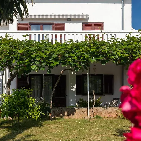 And With Parking Space Njivice, Krk - 17010